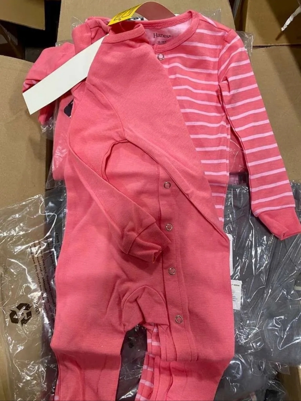 30 PCS Baby Clothes Bundle 0–24M Mixed Boy & Girl HUGE LOT 💕 Reseller Deal! - Picture 15 of 17
